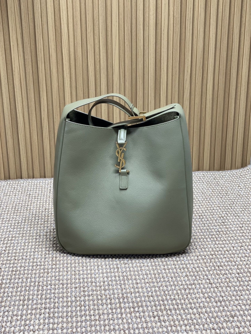 Y51 hobo bags